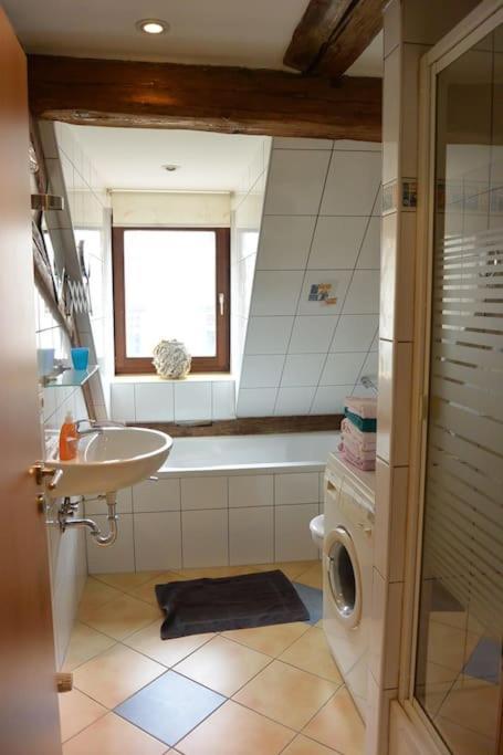 Apartment S10 In Bester Lage Stilvoll Im Zentrum Von Bayreuth Mit Klimaanlage Und Parkplatz Extérieur photo