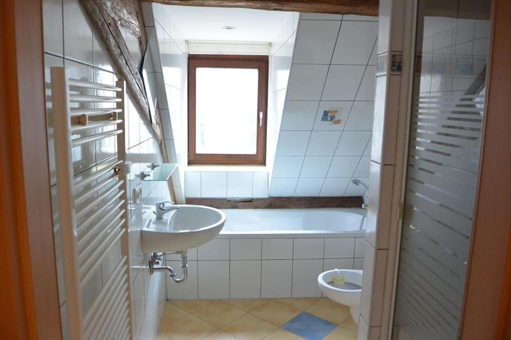 Apartment S10 In Bester Lage Stilvoll Im Zentrum Von Bayreuth Mit Klimaanlage Und Parkplatz Extérieur photo